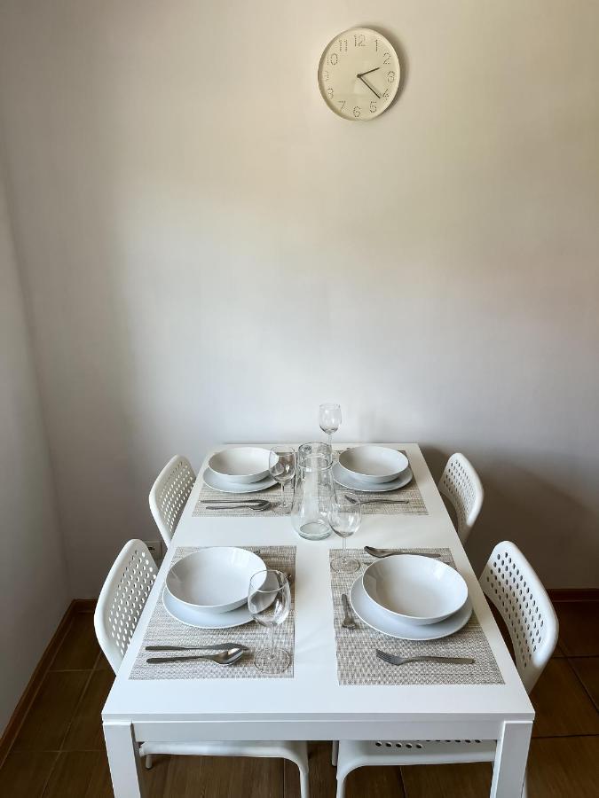 Uroczy Apartament Pod Skarpa 瓦多维采 外观 照片